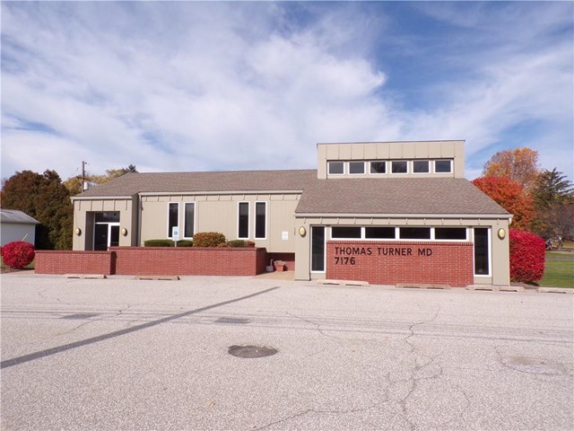 7176 west ridge road